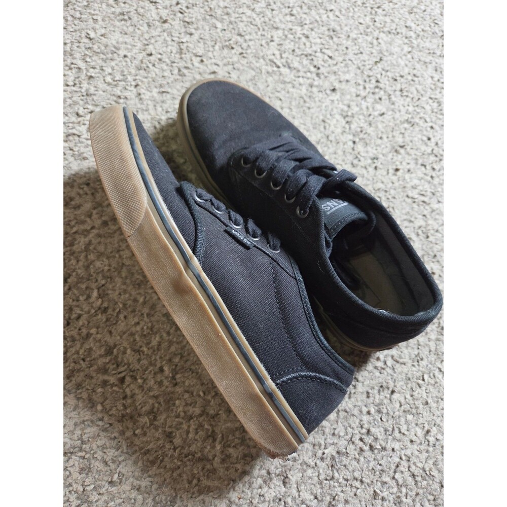 Vans - Picture 2 of 5